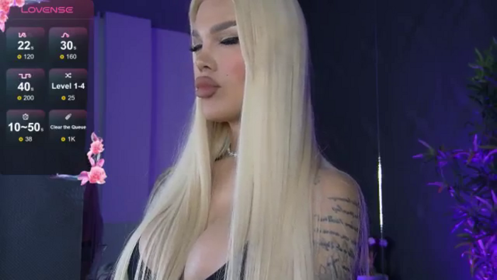 Shayblonde