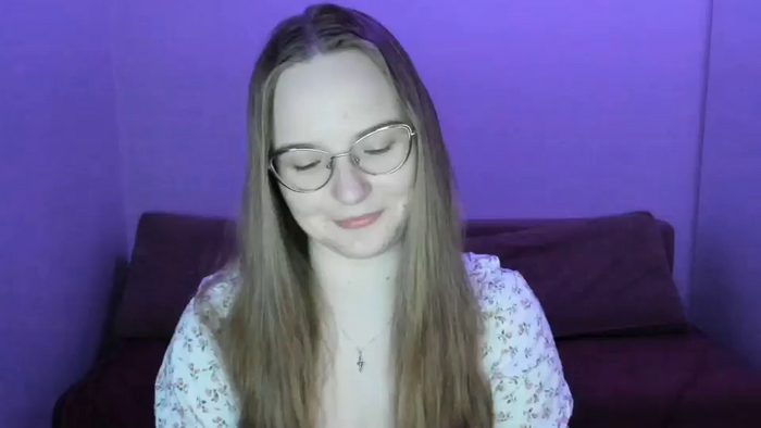 Shy_Melany