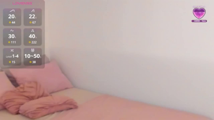 Debbie__