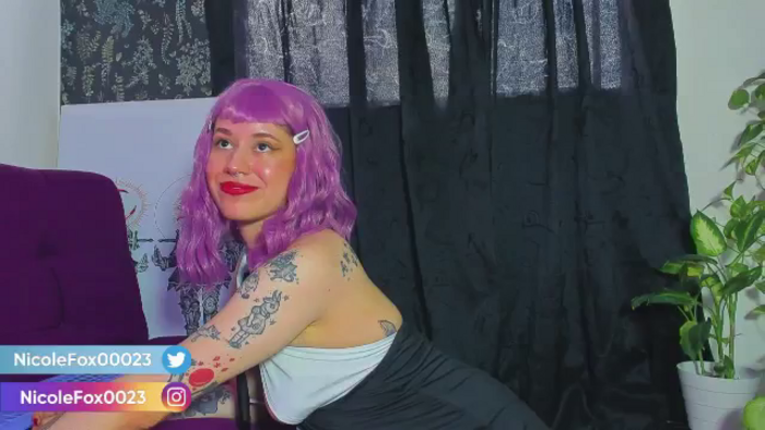 NicoleFox23