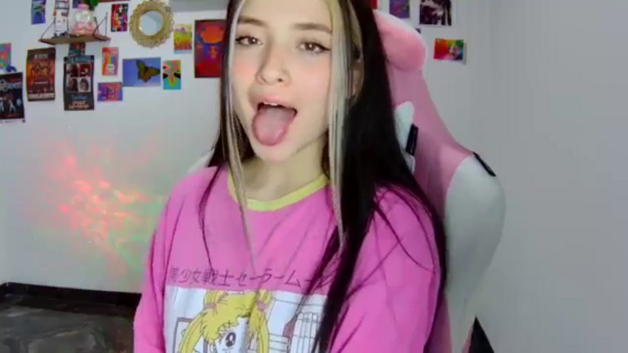 CarolineJames