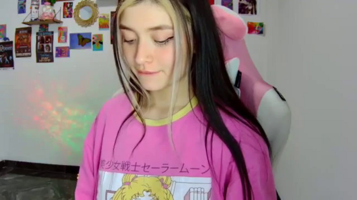 CarolineJames