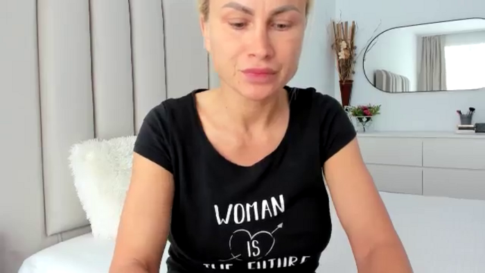 HRYSTINA_