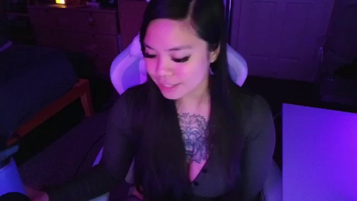 dolllface