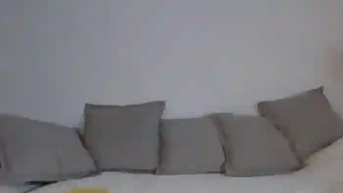 2025/04/13/mfc-elenaxkiss-11-22-18