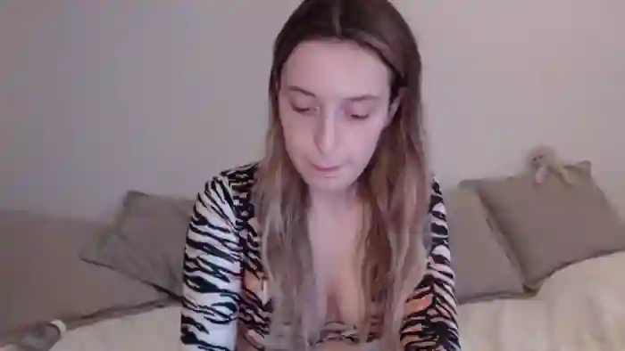 2025/04/15/mfc-elenaxkiss-16-59-30