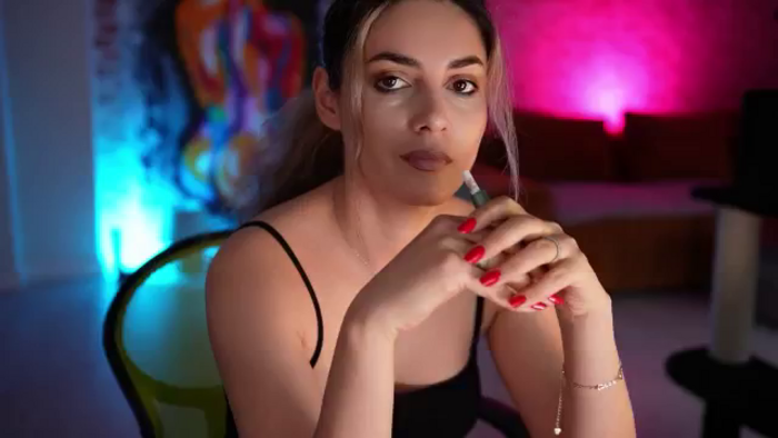 Allie_Synn