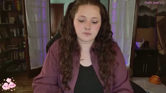 AlyLee_