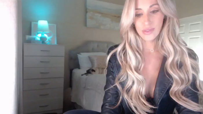 Queen_bambii