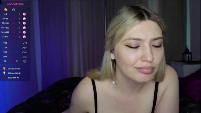 Linda____
