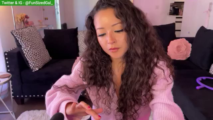 FunSizedGal