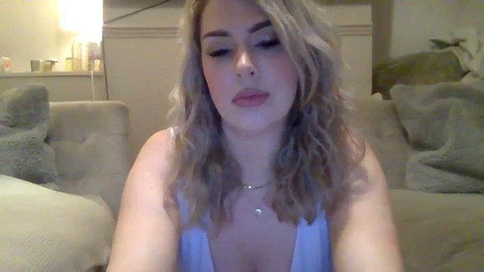 Roxy_Reveals