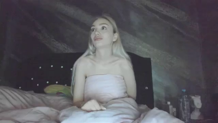 HaleySweet18