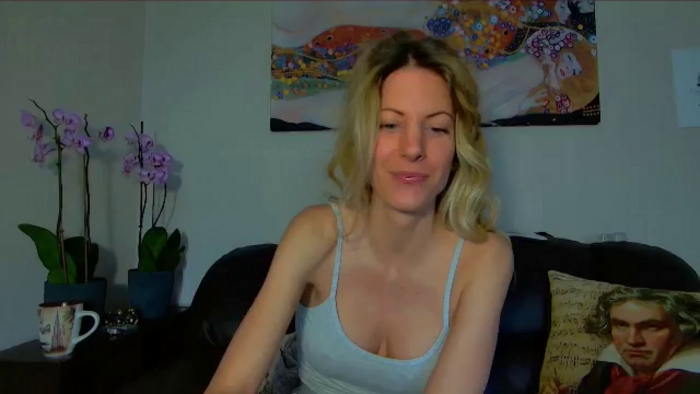 Helenadoll