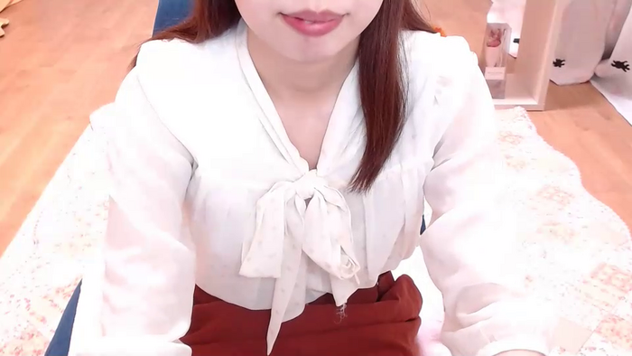 gqMOMOgq