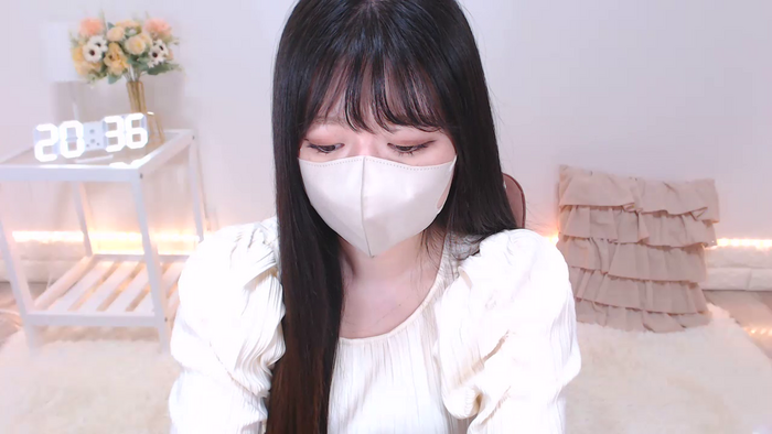 Yuix0