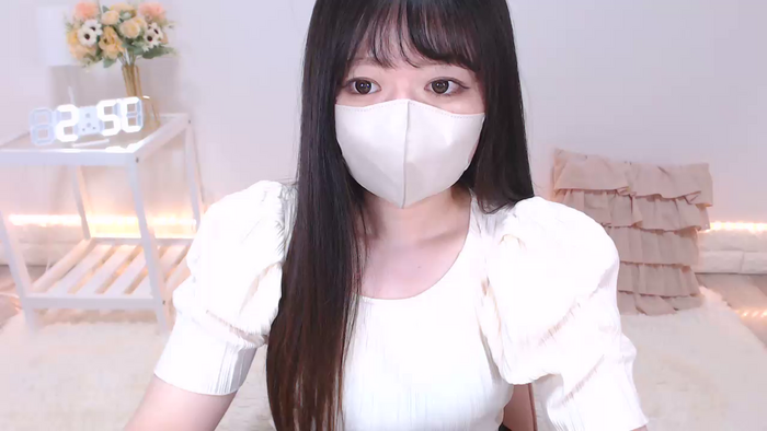 Yuix0