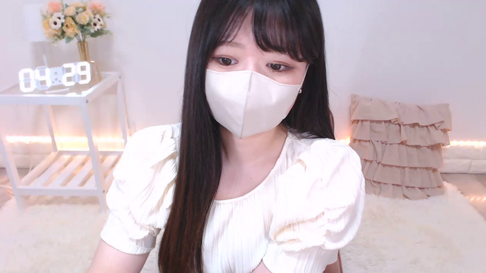 Yuix0