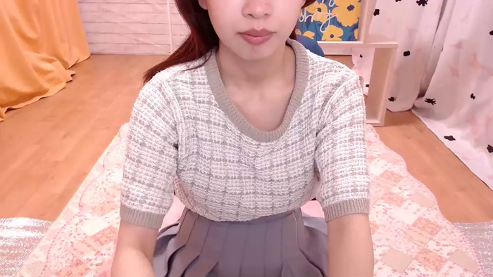 gqMOMOgq