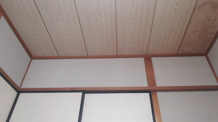 ri000na