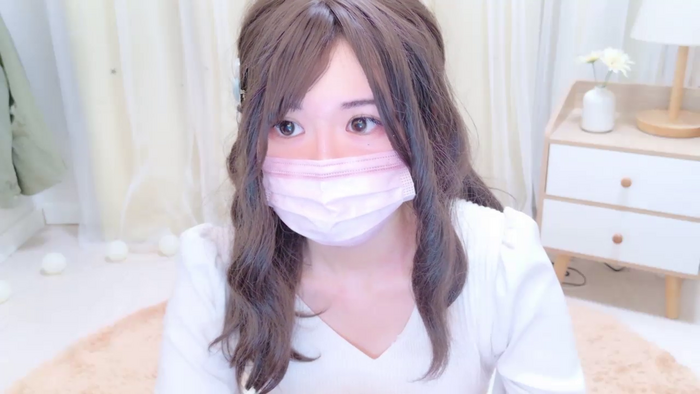 zxNAMIxz