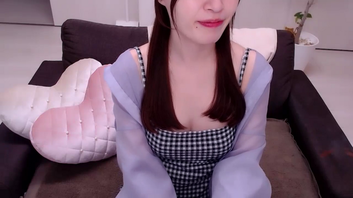 opMIREIqo