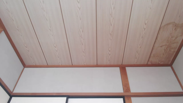 ri000na