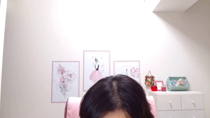 HINAKOwq