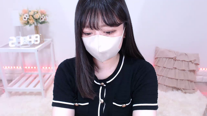 Yuix0
