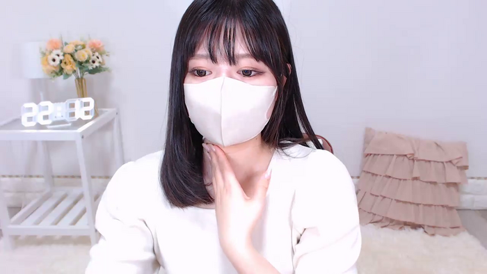 Yuix0