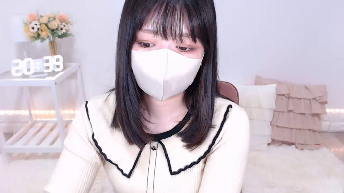Yuix0