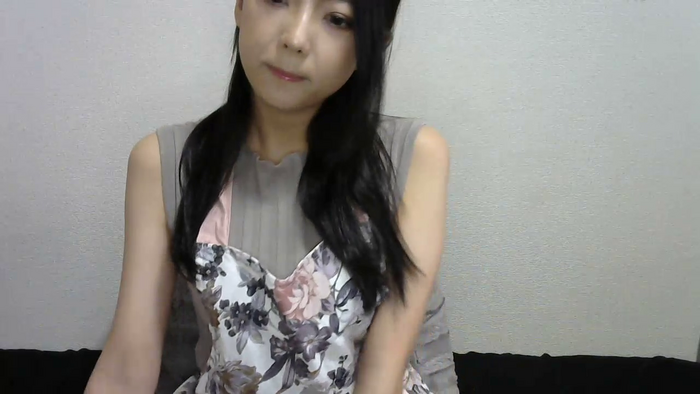 xyuixdesuyox