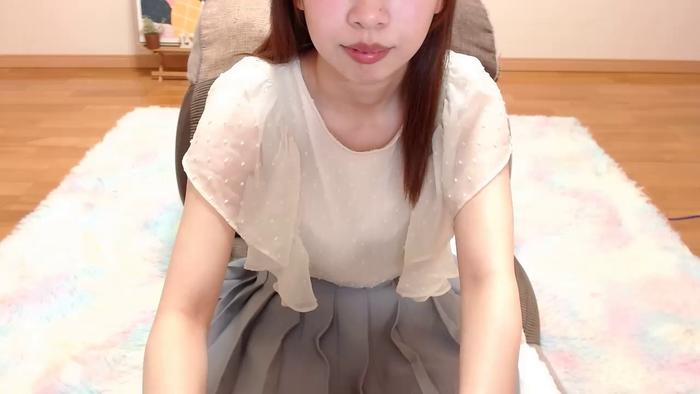gqMOMOgq