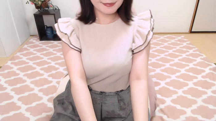 yKAEDEy7