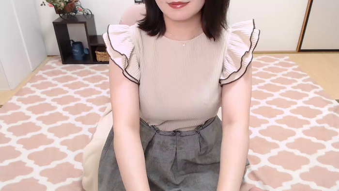 yKAEDEy7