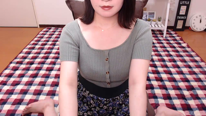yKAEDEy7