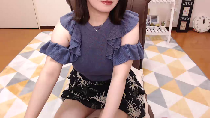 yKAEDEy7