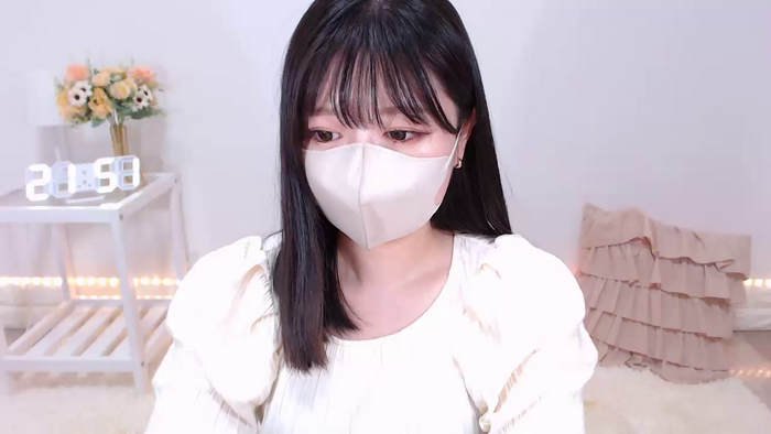 Yuix0