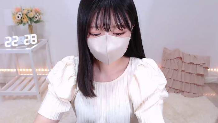 Yuix0