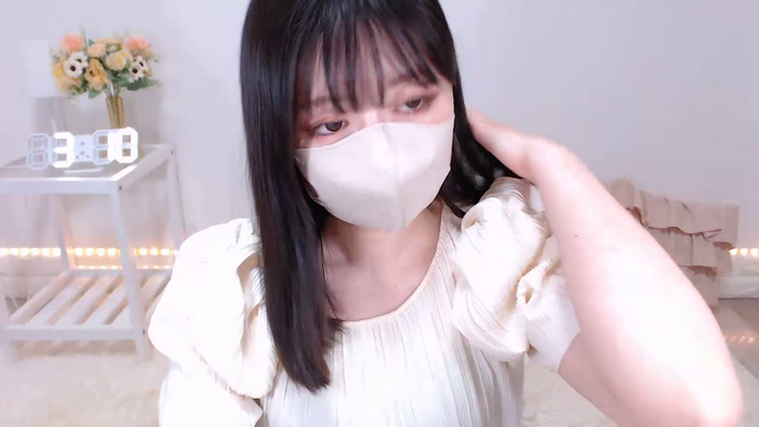 Yuix0