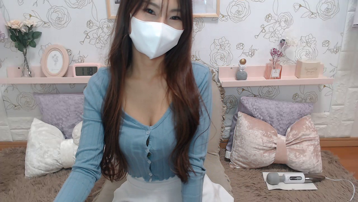 znnMEGUuuz