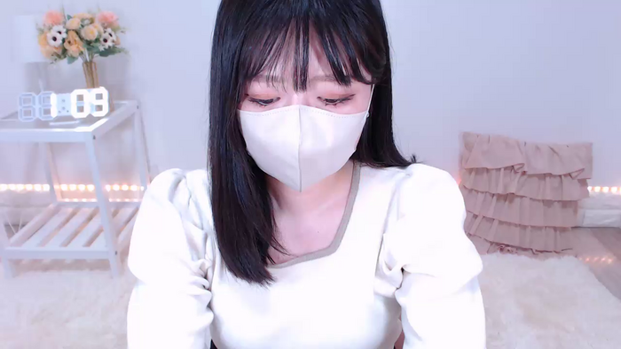 Yuix0