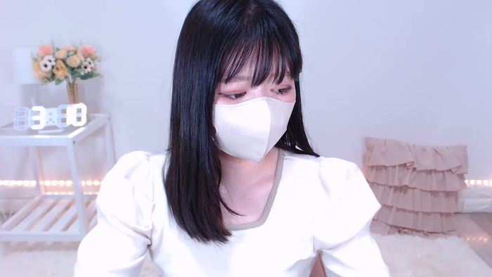 Yuix0