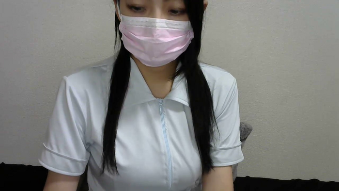 xyuixdesuyox