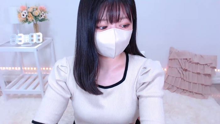 Yuix0