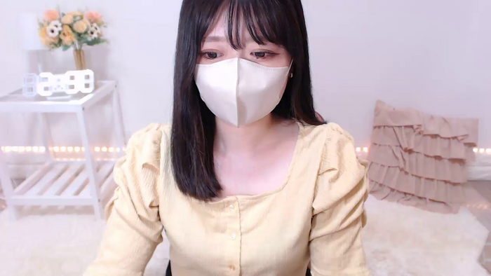 Yuix0