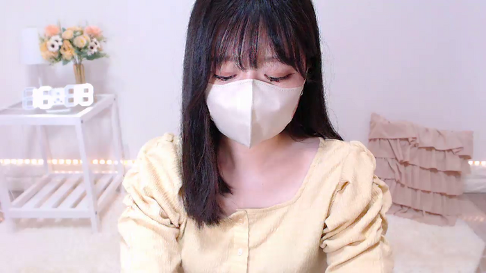 Yuix0