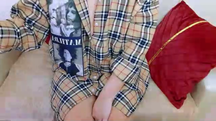 uxuHINAuxu