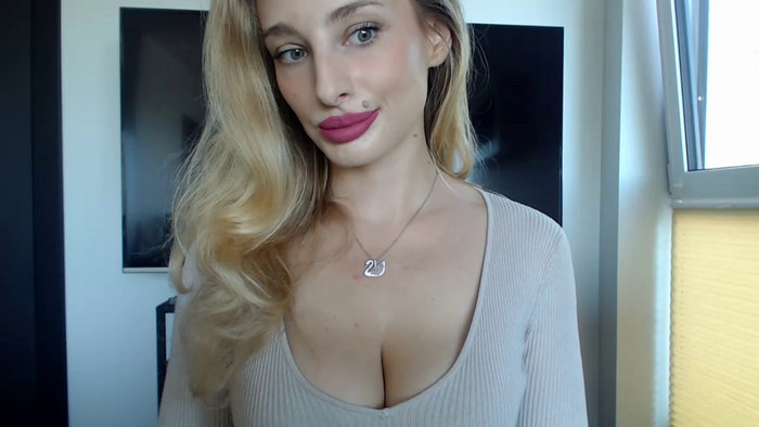 MarilynAlone