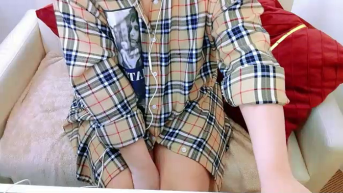 uxuHINAuxu